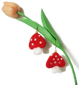 Mushroom Earring Felting Kit: Wearable Aromatherapy for Beginners